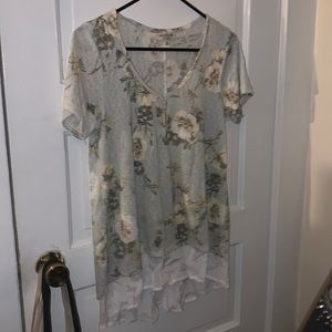 floral blouse
